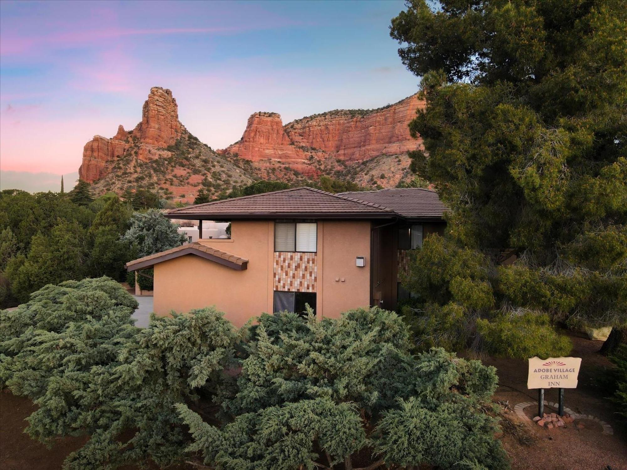 Adobe Village Studio Suite- Painted Desert Condo Sedona Exterior photo